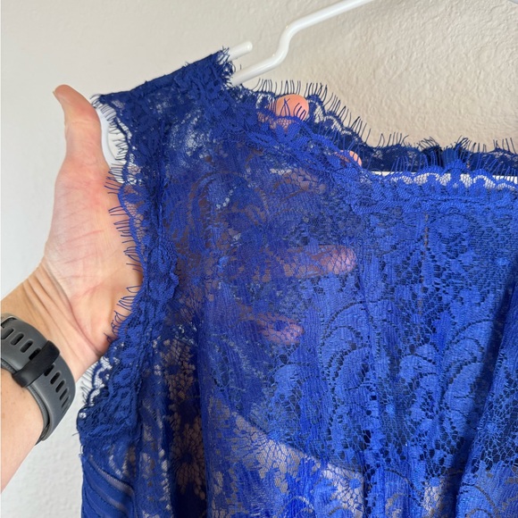 TADASHI SHOJI ‘Chantilly’ Lace Sheath ***DESIGNER*** - Picture 11 of 16